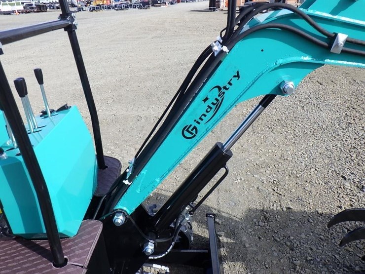 2026-cfg-industry-mh12rx-image-11