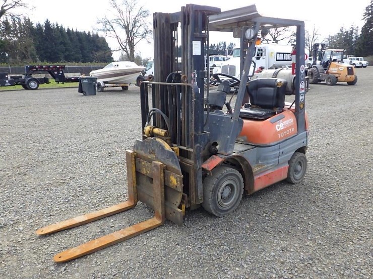 toyota-2gfcu15-forklift-image-1