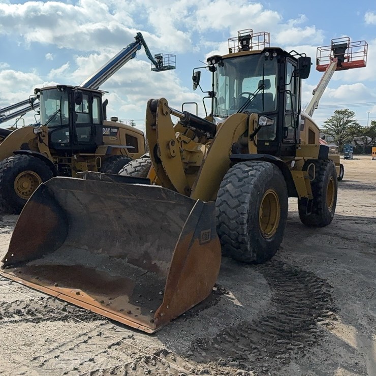 2018 CATERPILLAR 938M