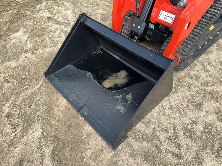 2026-kubota-scl1000-image-13