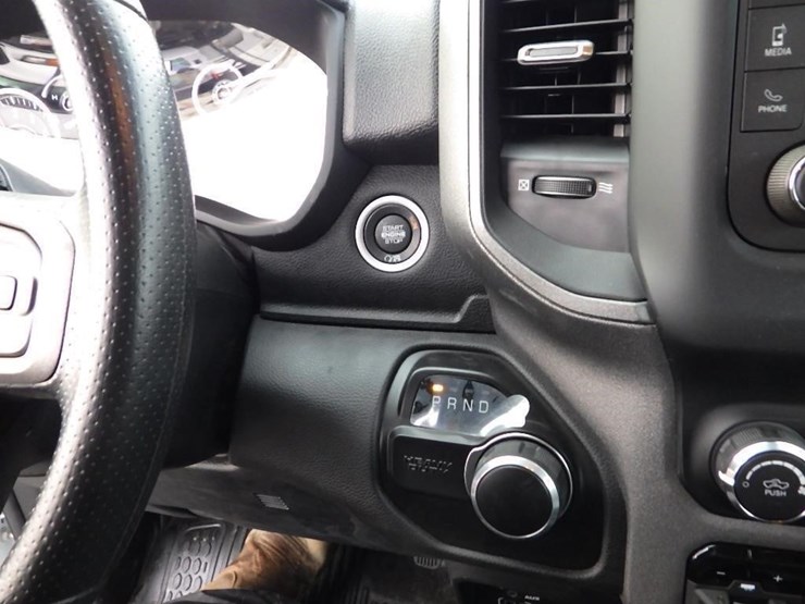 2024-dodge-ram-2500-image-44