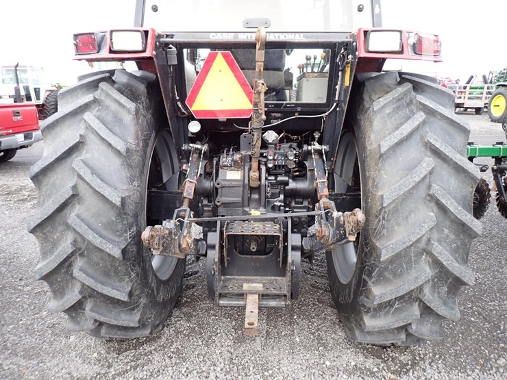 case-ih-5140-image-9