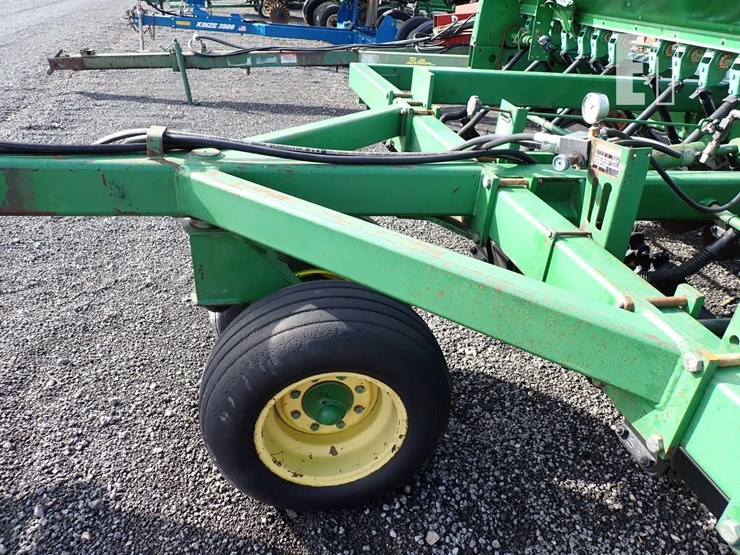john-deere-750-image-14