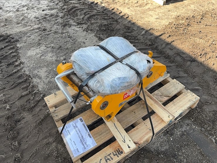 caterpillar-416-image-3