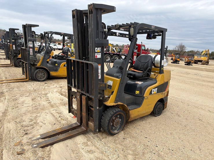 2021-caterpillar-2c6000-image-3