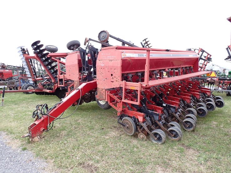 case-ih-5500-image-2