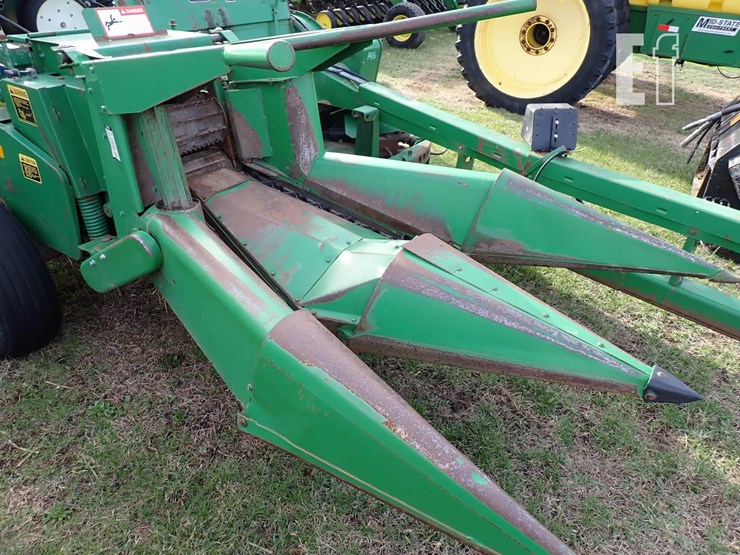 john-deere-2r-image-1