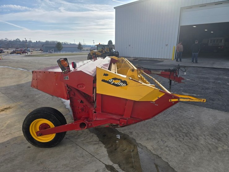 new-holland-1465-image-6