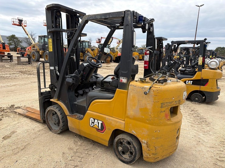 2021-caterpillar-2c6000-image-8