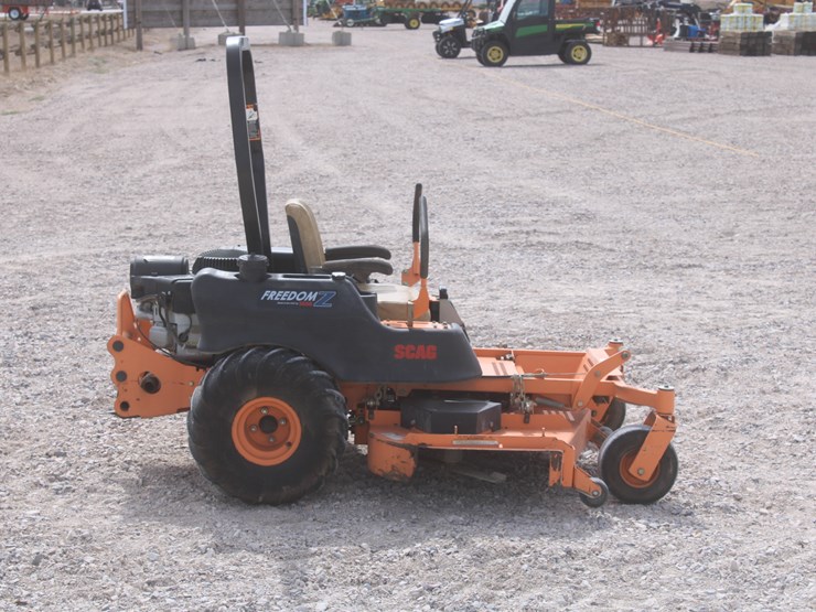 #1092-•-2010-scag-freedom-z-lawn-mower-image-6