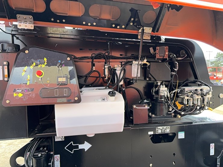 jlg-660sj-image-10