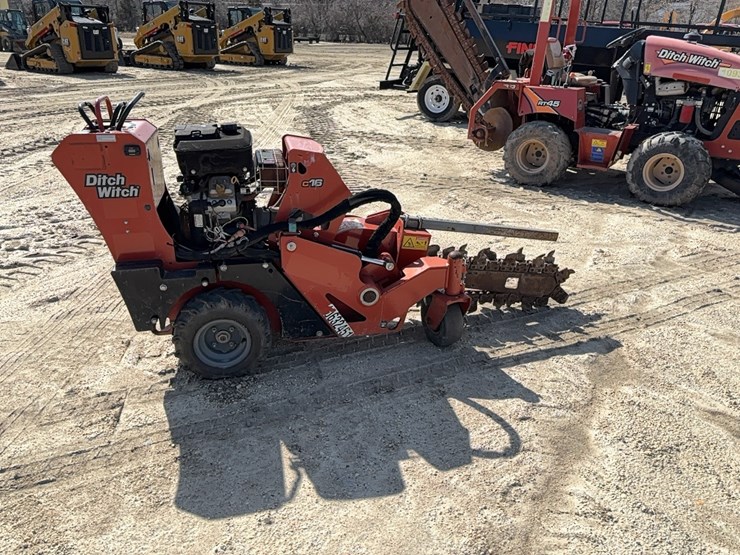 ditch-witch-c16-image-2