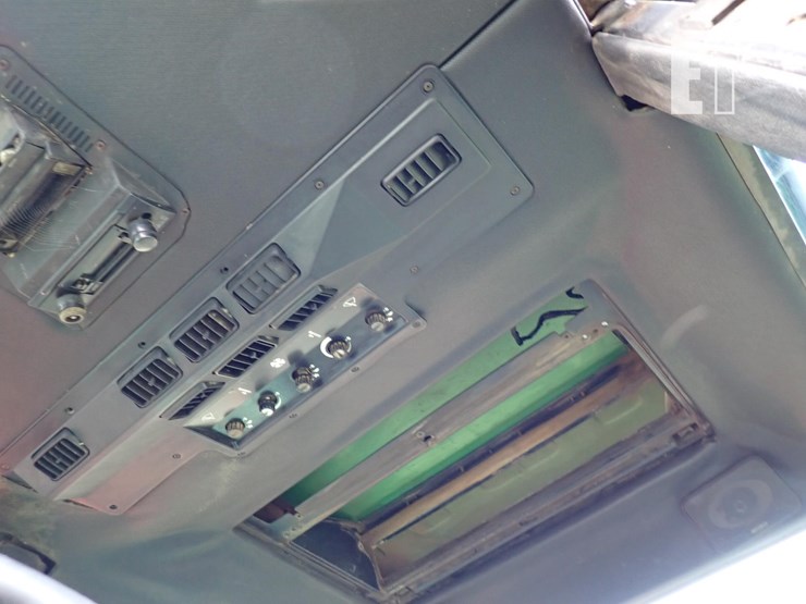 john-deere-4630-image-18