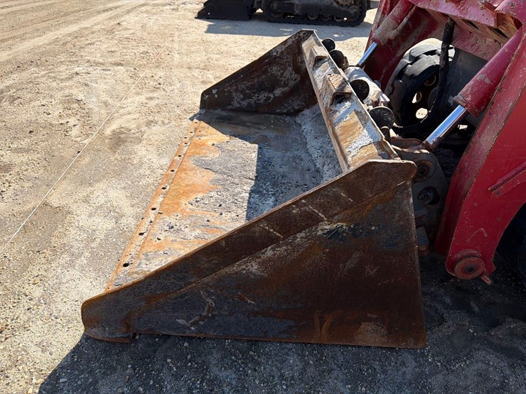 takeuchi-tl8r2-image-13