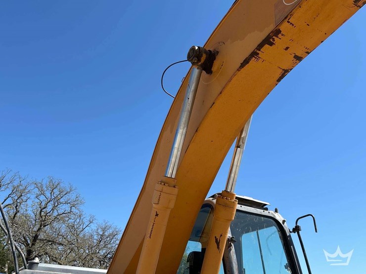 2008-case-cx240b-image-30