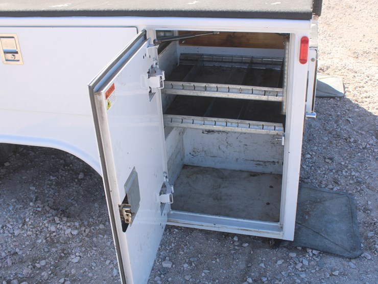 #3045-•-reading-tool-body-pickup-bed-image-14