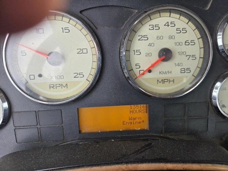 2016-international-prostar-image-61