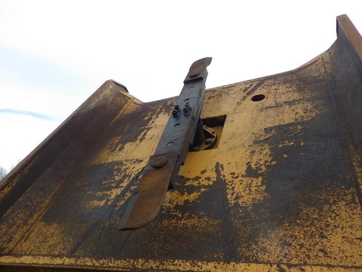 john-deere-6330-image-16