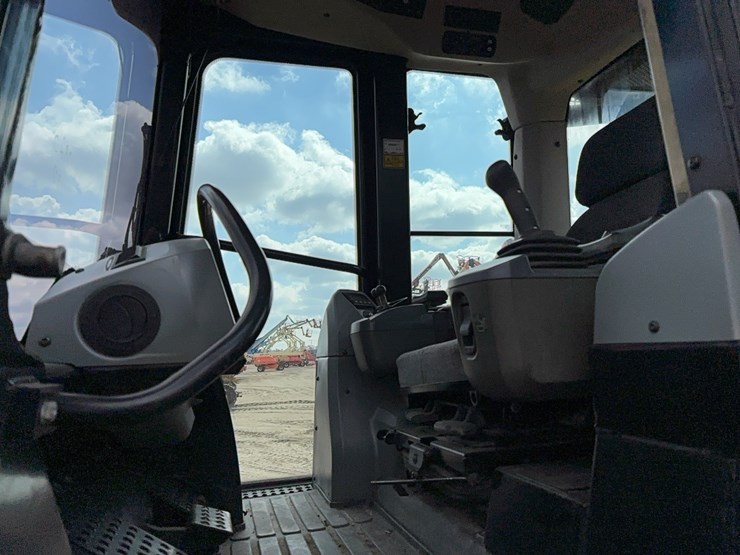 caterpillar-963d-image-19