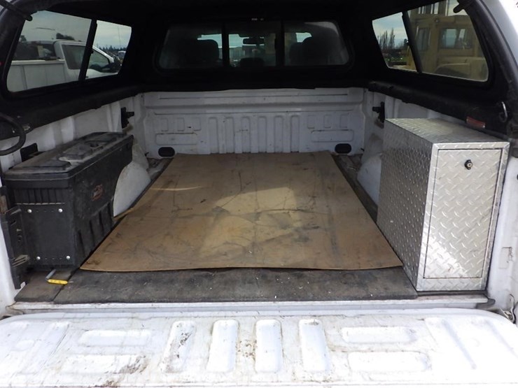 2016-ford-f150-image-9