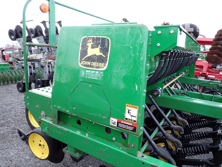john-deere-750-image-8