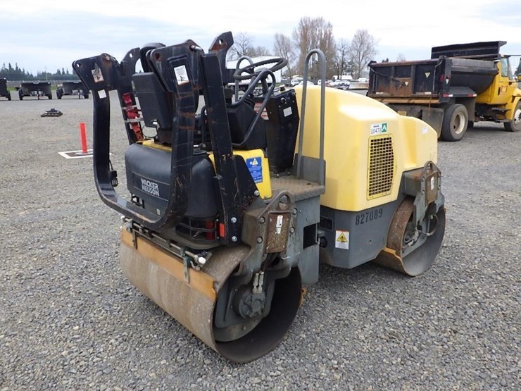 2010-wacker-neuson-rd27-120-image-5