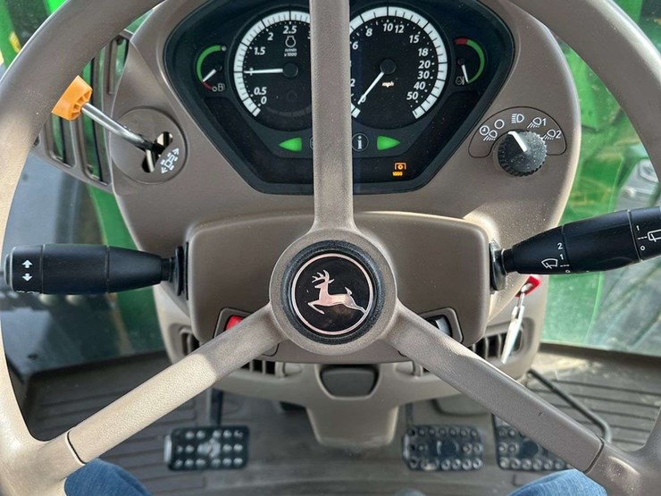 2011-john-deere-7530-image-25