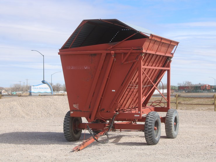 700-richardton-700-image-1