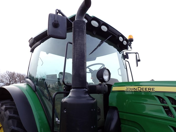 john-deere-6110r-image-6