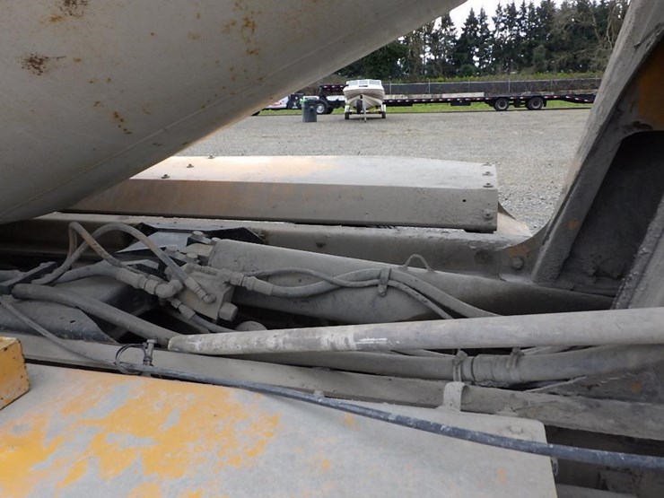 2006-peterbilt-357-image-10