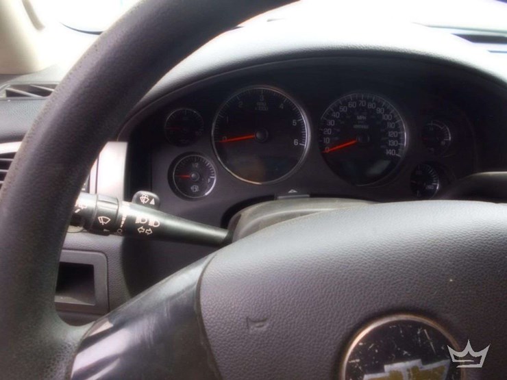 2013-chevrolet-tahoe-image-6