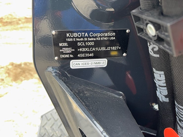 2026-kubota-scl1000-image-13