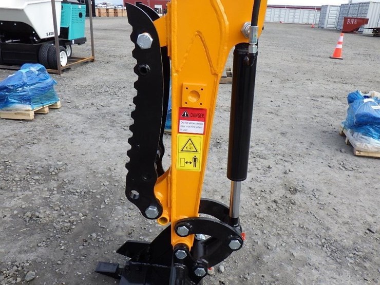 2026-vicsec-15-hydraulic-excavator-image-13