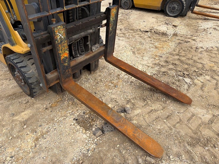 2021-caterpillar-2c6000-image-5