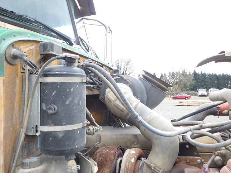 2007-peterbilt-357-image-38