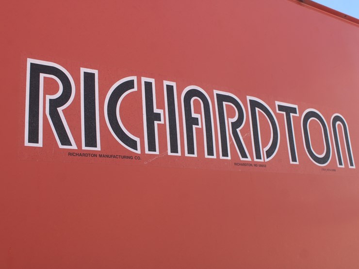 700-richardton-700-image-31