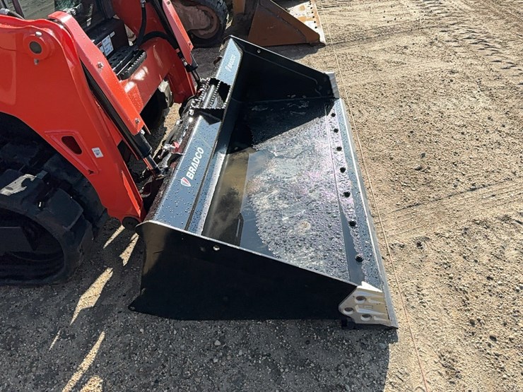 2023-caterpillar-289d3-image-16