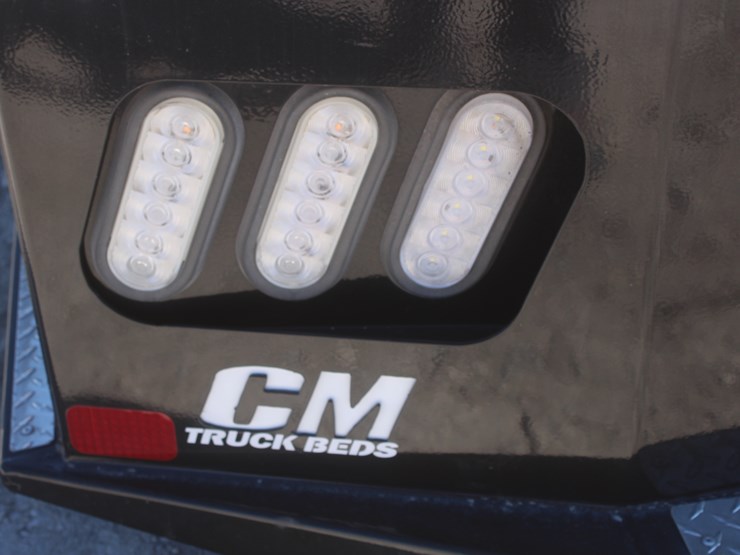 #3009-•-cm-skirted-flatbed-with-4-toolboxes-image-14