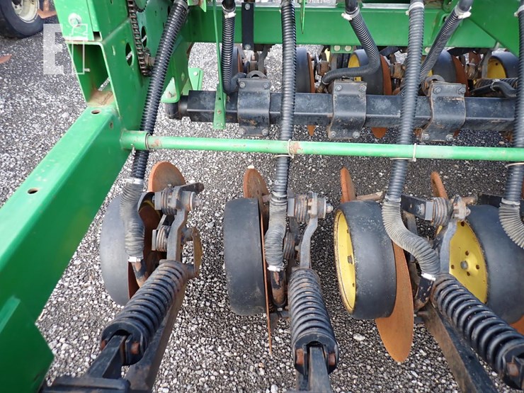 john-deere-750-image-6