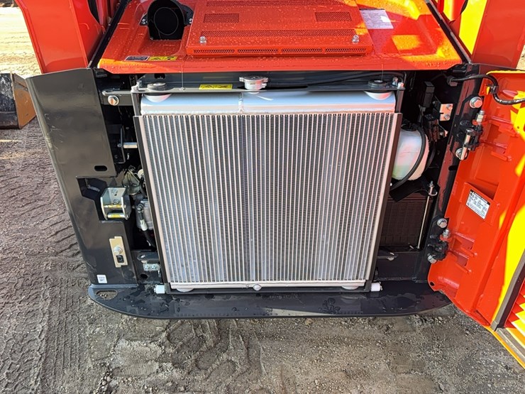 2023-caterpillar-289d3-image-8