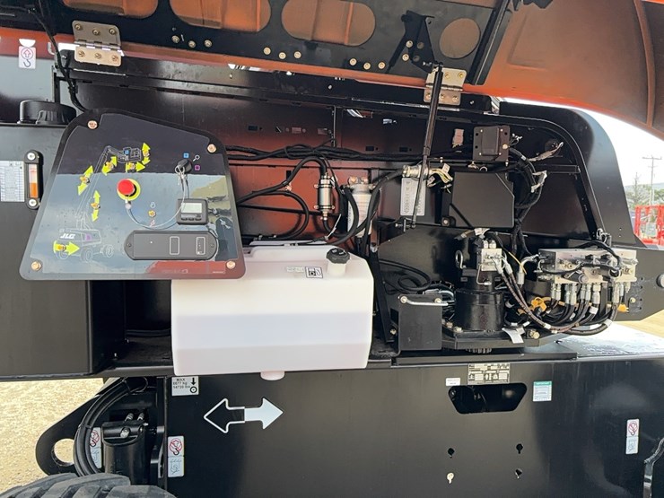 jlg-660sj-image-10