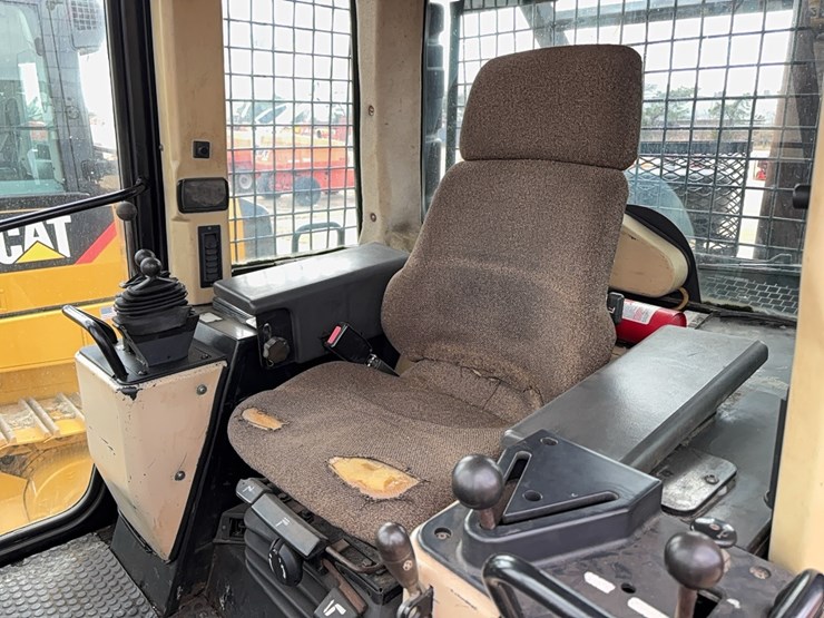 caterpillar-963c-image-17