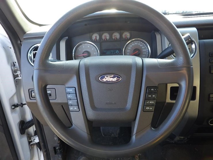 2010-ford-f150-image-23