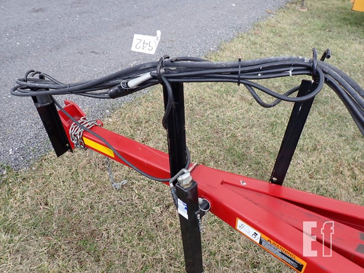 2020-case-ih-crumbler-110-image-13