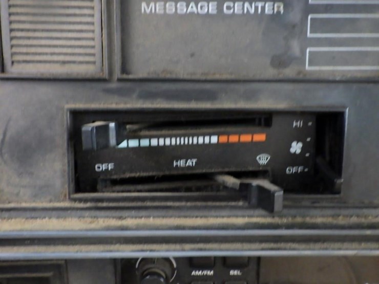 1989-dodge-ram-250-image-28