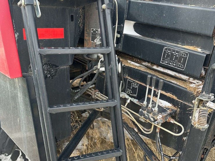 2009-new-holland-bb9080-image-12