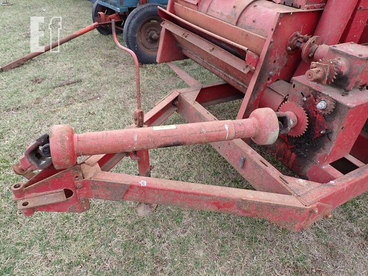 352-new-holland-352-image-3