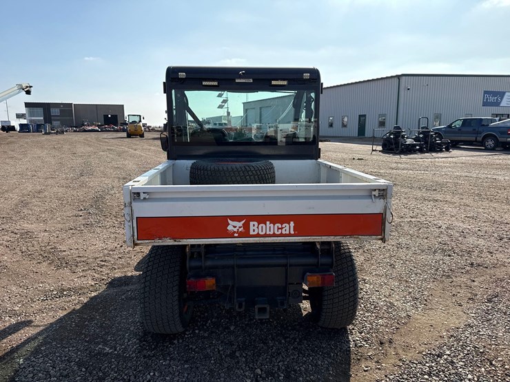 2007-bobcat-5600-toolcat-image-3
