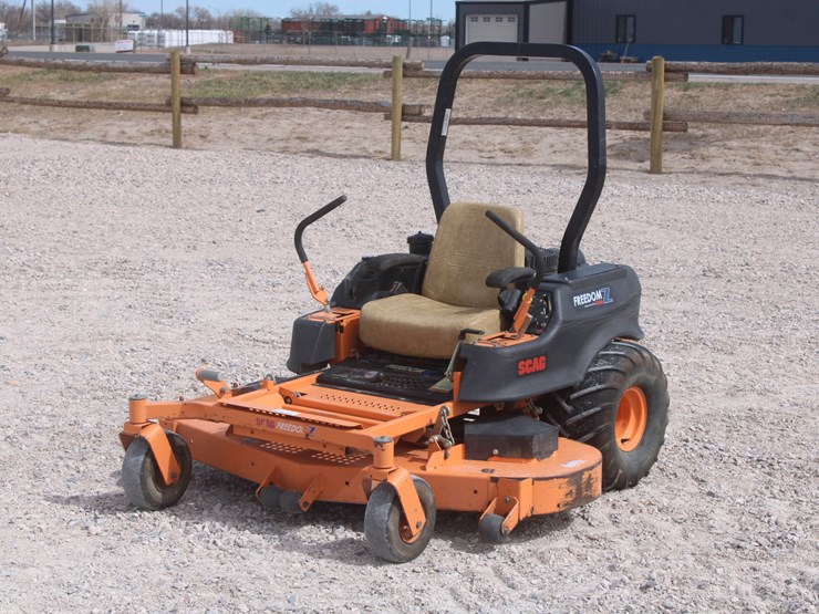 #1092-•-2010-scag-freedom-z-lawn-mower-image-9