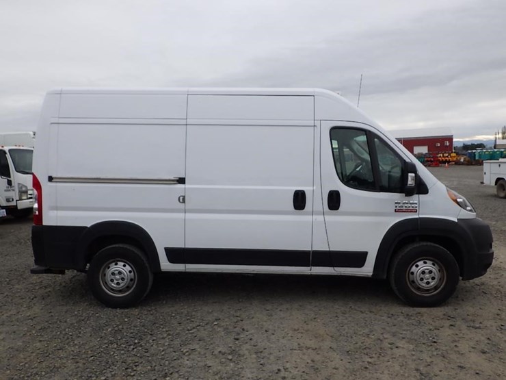 2021-dodge-1500-image-4